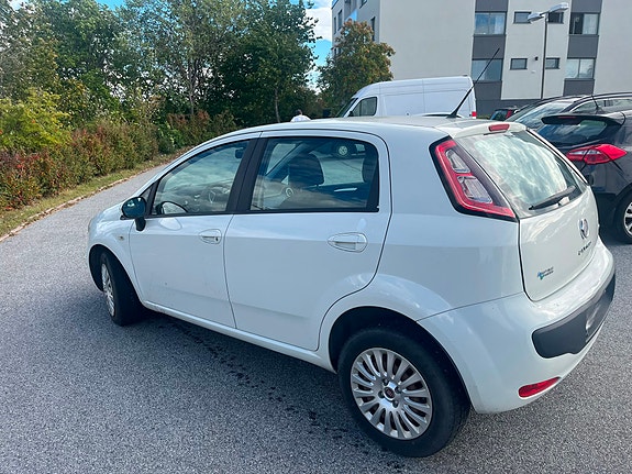 Fiat Punto Evo 3 of 9