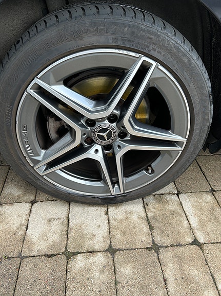 Mercedes-Benz C300 11 of 13