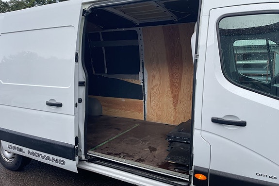 Opel Movano 10 of 12