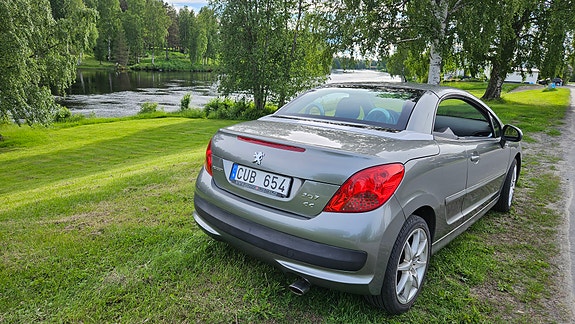 Peugeot 207 CC 4 of 4