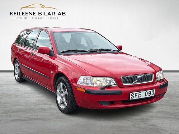 Volvo V40 5 of 21