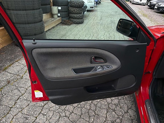 Volvo V40 21 of 21