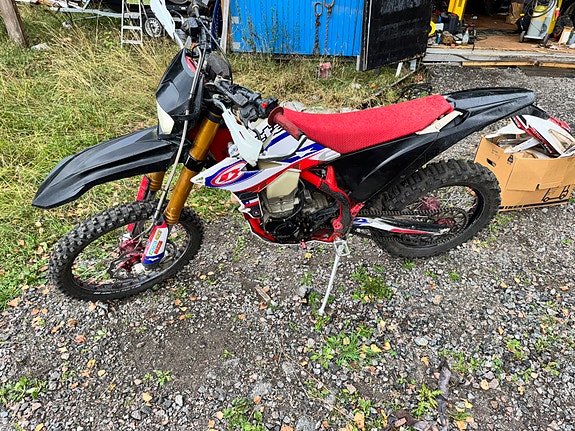 Beta 350RR 2 of 8