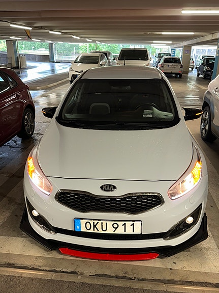 Kia Ceed 8 of 11