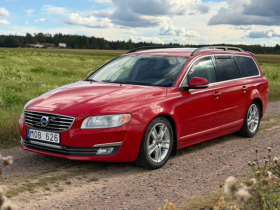 Volvo V70 4 of 10
