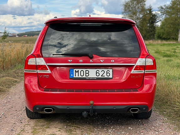 Volvo V70 6 of 10