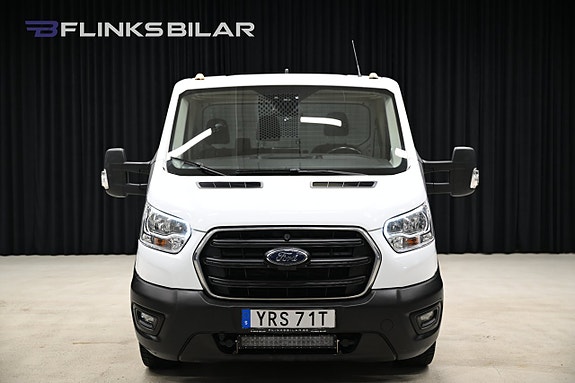 Ford Transit 12 of 26