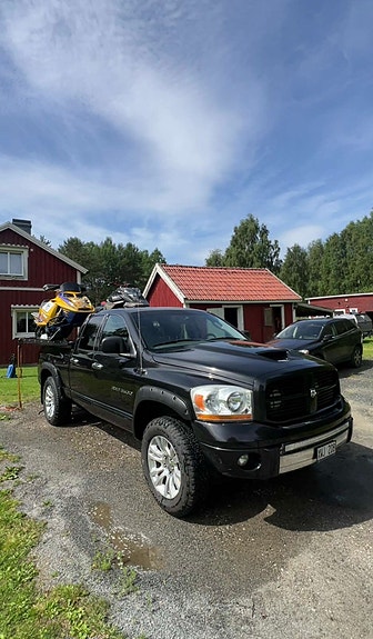 Dodge RAM 1500 12 of 12