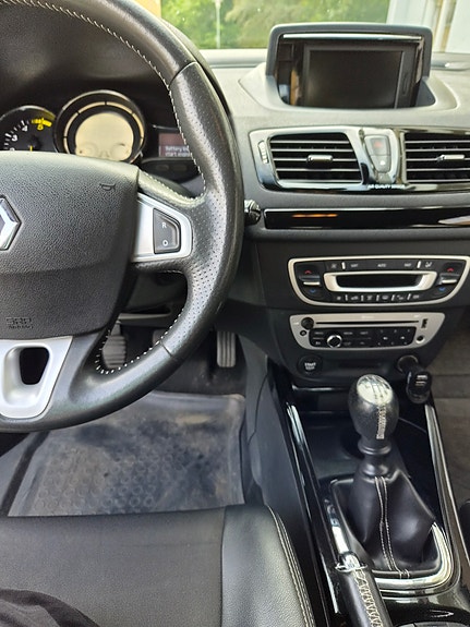 Renault Megane III 8 of 8