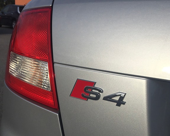 Audi S4 8 of 30