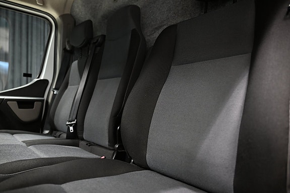 Renault Master 26 of 30