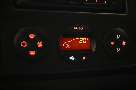 Renault Master 29 of 30