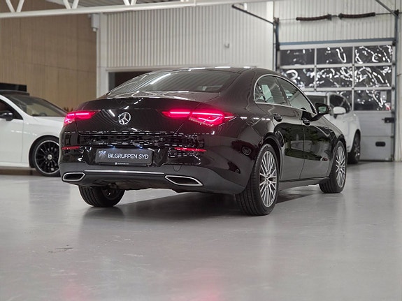 Mercedes-Benz CLA180 6 of 21