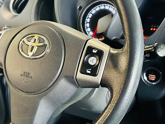 Toyota Urban Cruiser 18 of 24