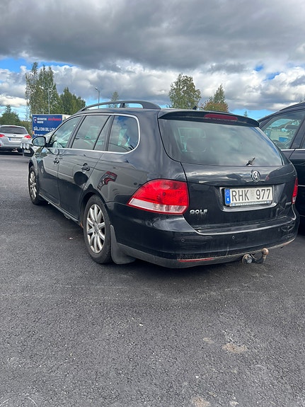Volkswagen Golf V 3 of 5