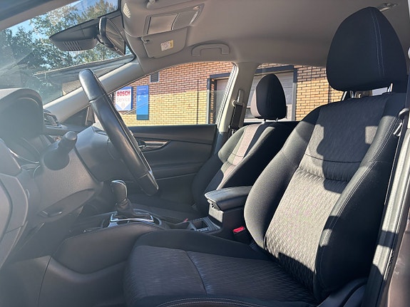 Nissan X-Trail 19 of 27