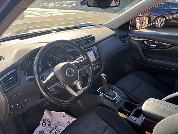 Nissan X-Trail 20 of 27