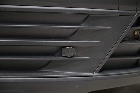 Volkswagen Caddy Maxi 10 of 29