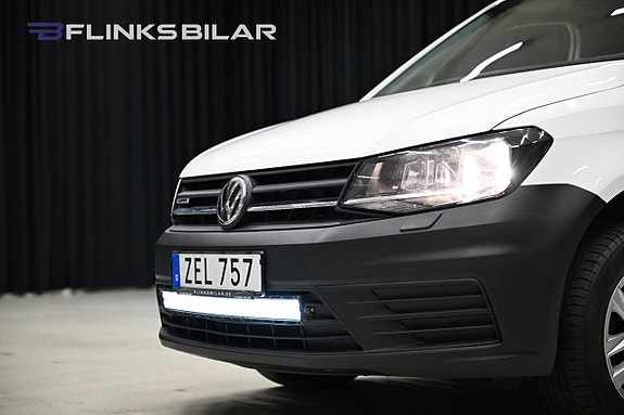 Volkswagen Caddy Maxi 13 of 29