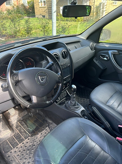 Dacia Duster 5 of 10