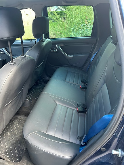 Dacia Duster 7 of 10