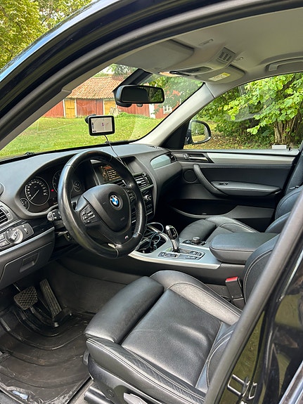 BMW X3 2 of 5