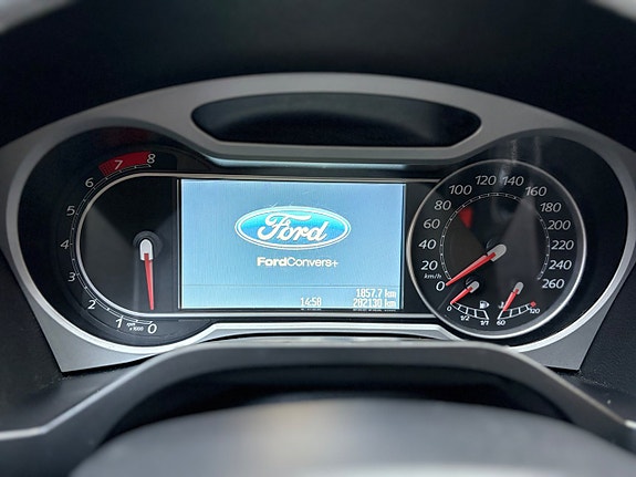 Ford S-MAX 16 of 21