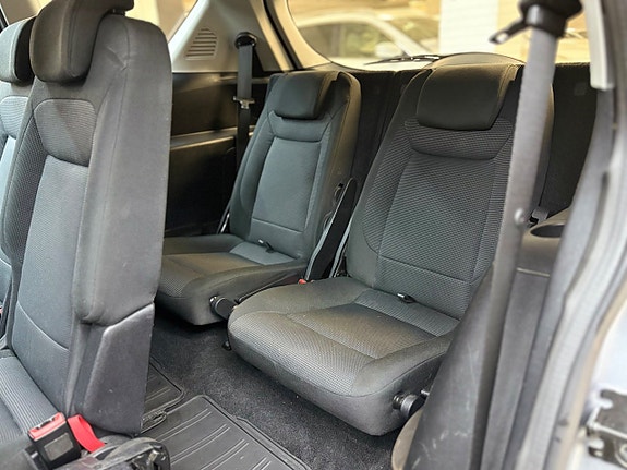 Ford S-MAX 13 of 21