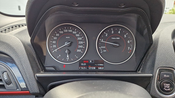 BMW 116i 11 of 12