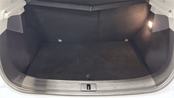 MG ZS EV 10 of 13