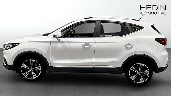 MG ZS EV 6 of 13