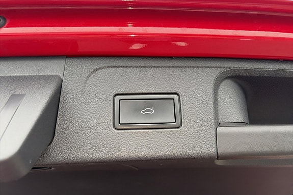 Volkswagen Passat 25 of 25