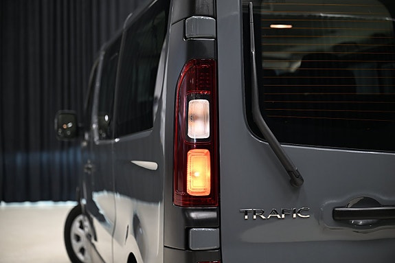 Renault Trafic 15 of 24