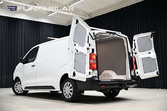 Opel Vivaro 7 of 30