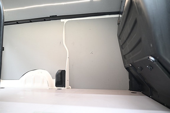 Opel Vivaro 9 of 30