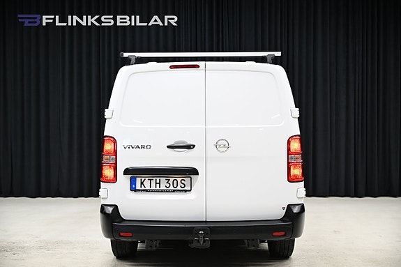 Opel Vivaro 10 of 30