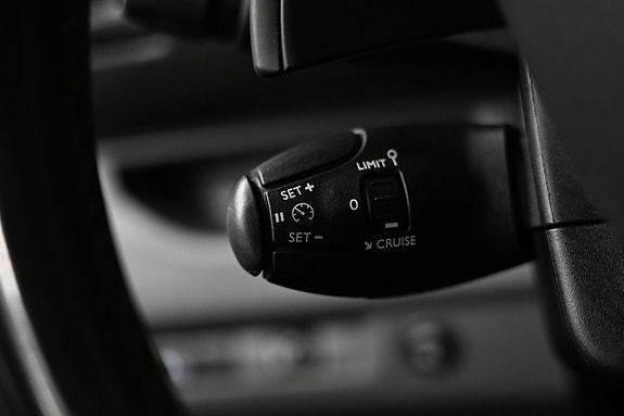Opel Vivaro 28 of 30