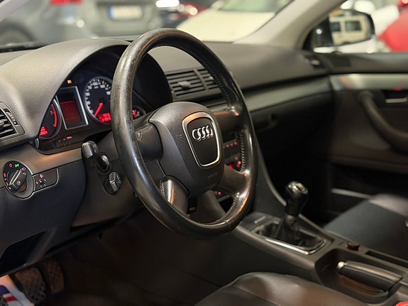 Audi A4 5 of 10