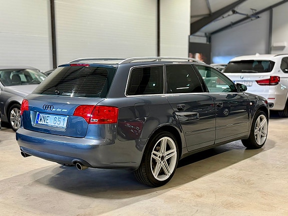 Audi A4 4 of 10