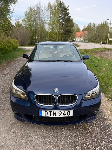BMW 525i 5 of 9