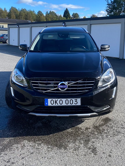 Volvo XC60 3 of 10