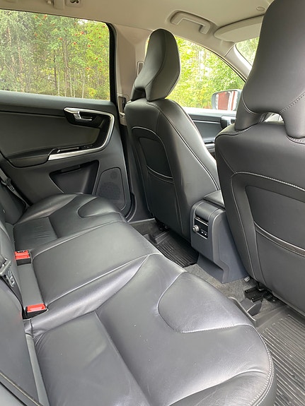 Volvo XC60 9 of 10