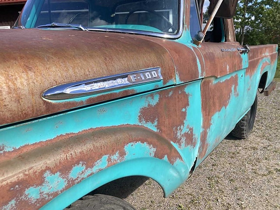 Ford F-100 14 of 22
