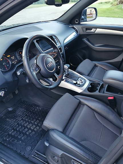 Audi Q5 12 of 17