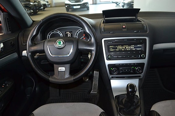 Skoda Octavia 10 of 14