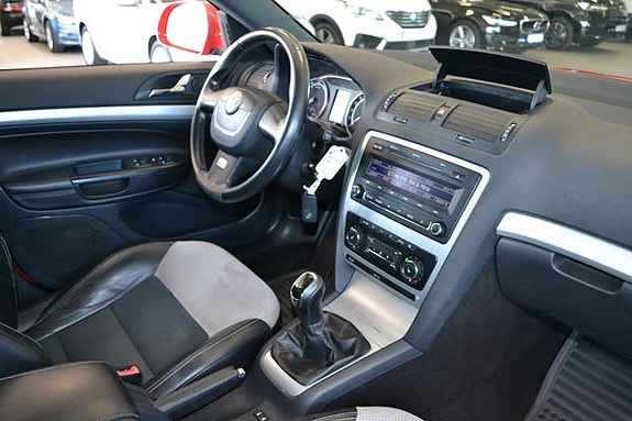 Skoda Octavia 14 of 14