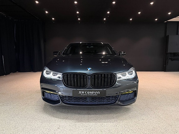 BMW 730 2 of 20