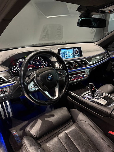 BMW 730 16 of 20