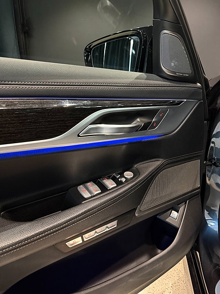 BMW 730 18 of 20