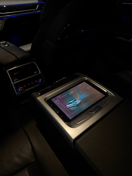 BMW 730 12 of 20